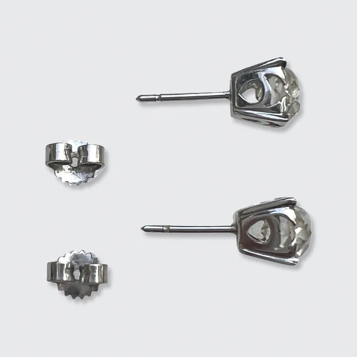 21stfinds Earrings Old MineCut Diamond Stud Earrings 257 carats combined 21stfinds Earrings Old MineCut Diamond Stud Earrings 257 carats combined