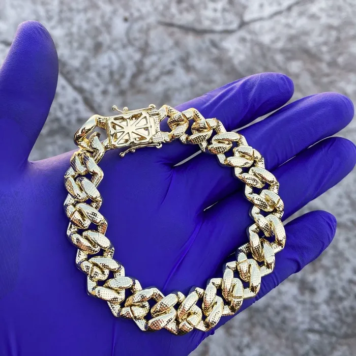 Bracelets Bling Cartel Admin Mens Iridescent Iced Gold Finish Baguette Bracelet 9