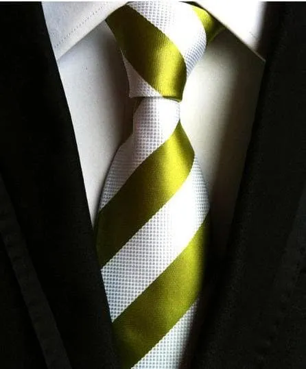 Rings Divine Inspiration Styles BENTLEY Design Mens Fashion Premium Quality 100 Silk Business Neckties