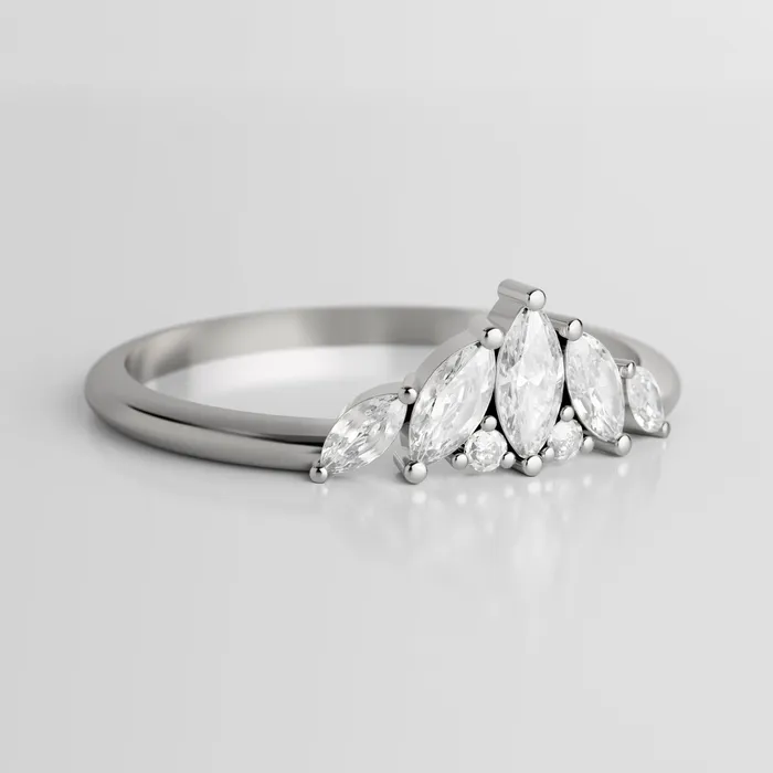 Capucinne Rings Ice Berg Diamond Ring