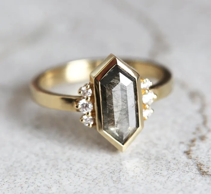 Elise Salt Pepper Diamond Ring Capucinne Rings