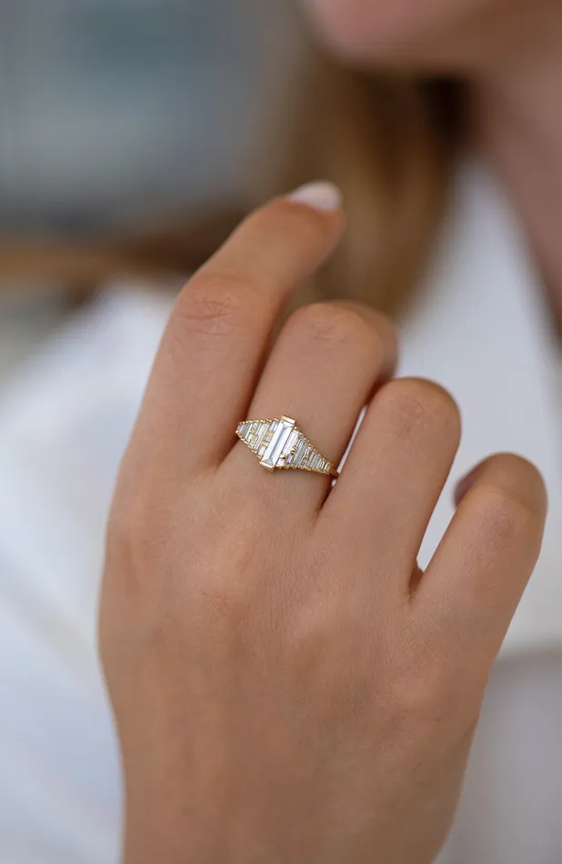 ARTEMER Baguette Diamond Ring with Gradient Diamonds and Gold Details Rings