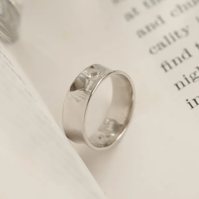 LOULOUROSE Rings Concave Ring LOULOUROSE Rings Concave Ring