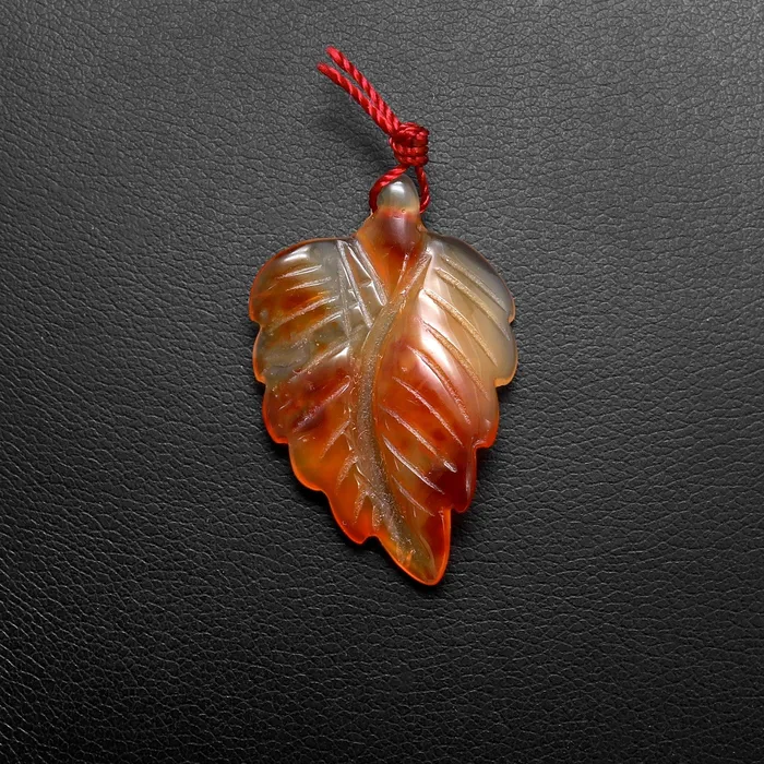 Necklaces Intrinsic Trading Hand Carved Natural Carnelian Leaf Pendant Bead Drilled Gemstone
