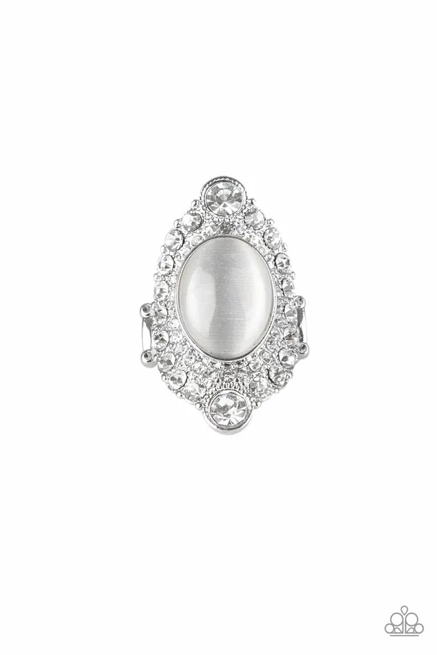 Rings All Eyes On U Jewelry Paparazzi Accessories Riviera Royalty White Paparazzi Ring Rings All Eyes On U Jewelry Paparazzi Accessories Riviera Royalty White Paparazzi Ring