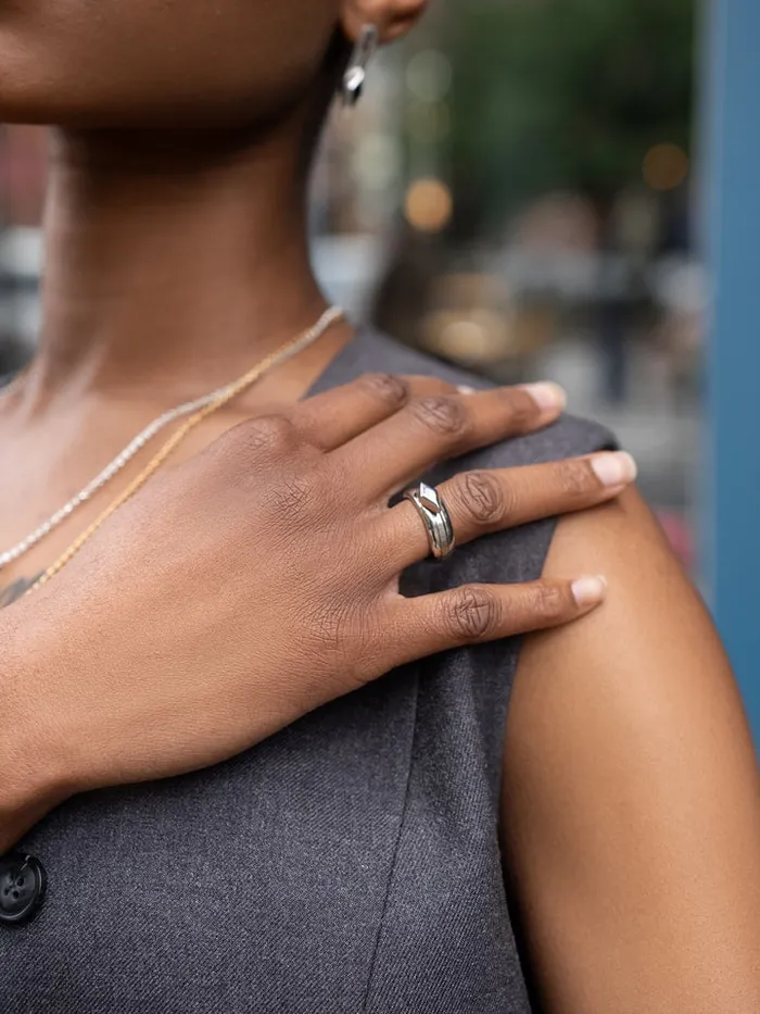 SOKO Rings Tuliza Delicate Spinner Mental Health Ring