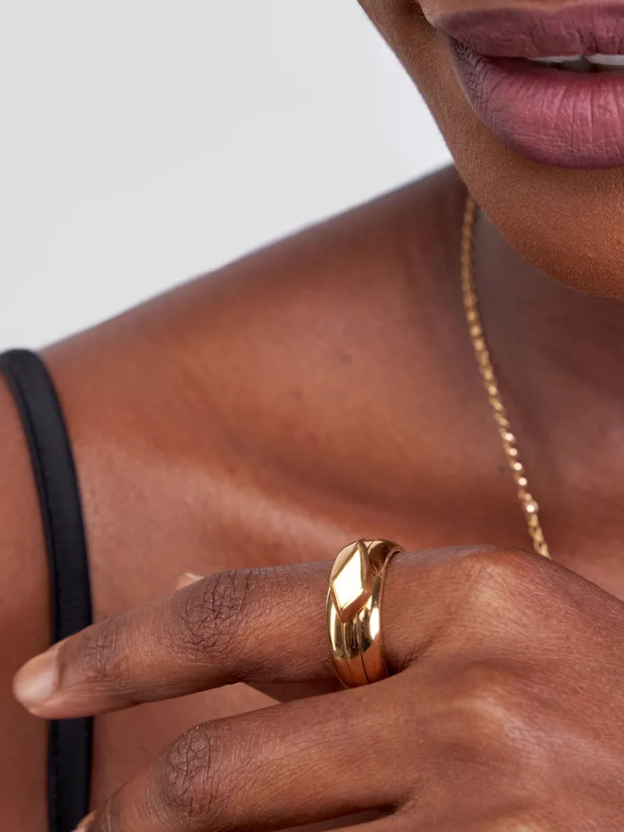 SOKO Rings Tuliza Delicate Spinner Mental Health Ring